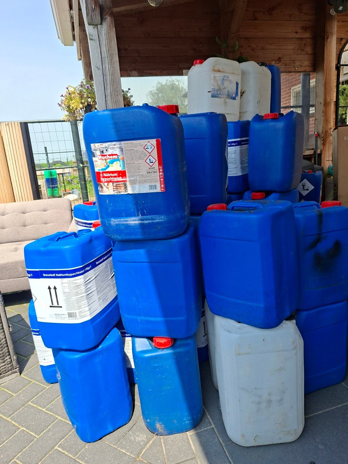 GRATIS!!  Partij jerrycans 20ltr  GRATIS!!, Ophalen, Gebruikt
