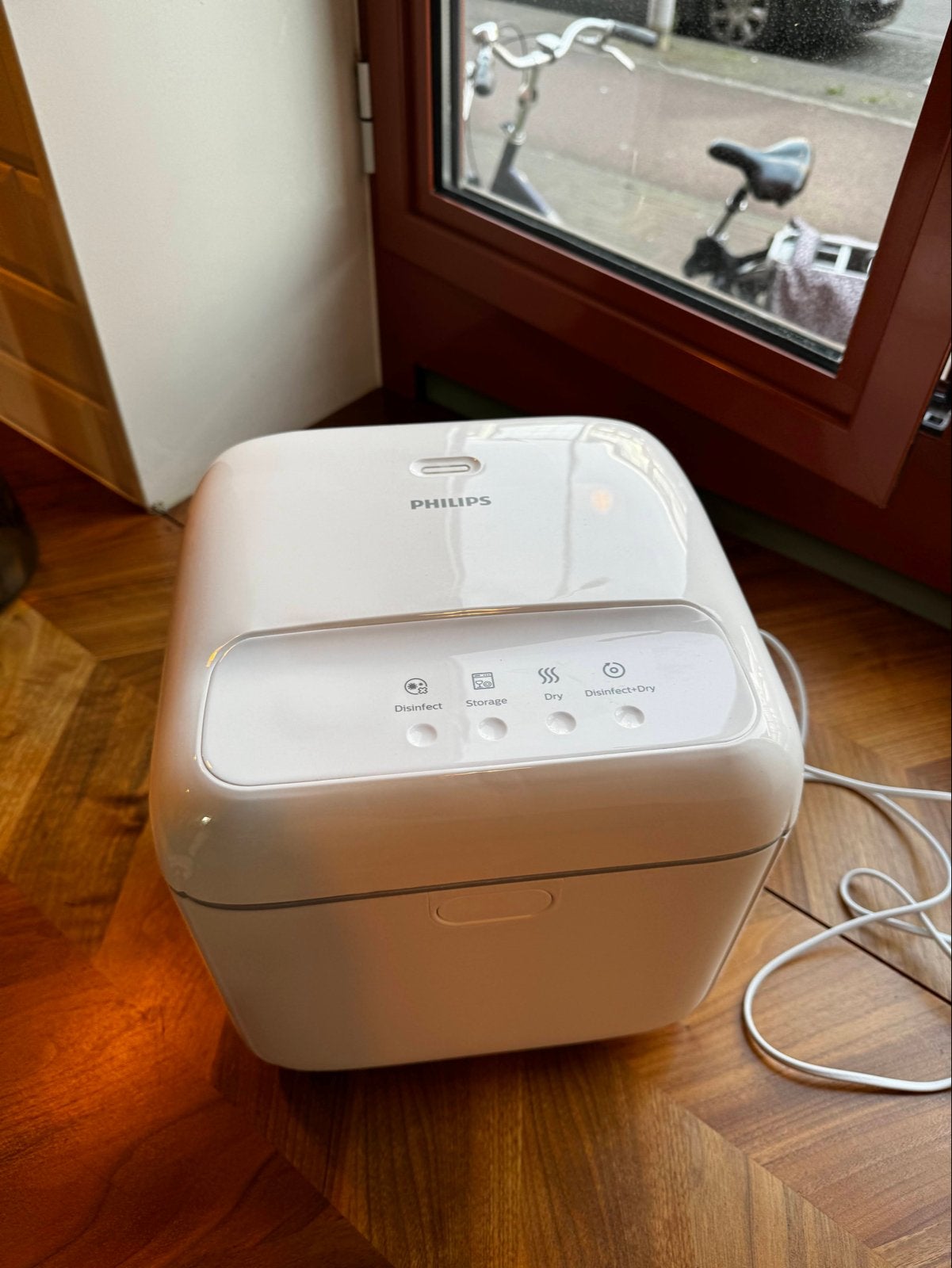 Philips UV-C Desinfecterende box - Sterilisator en Droger, Ophalen of Verzenden, Zo goed als nieuw