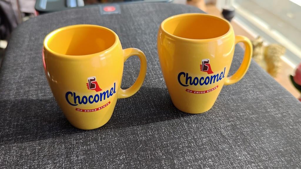 Chocomel mokken - Set van 2, Ophalen, Overige typen, Geel, Zo goed als nieuw