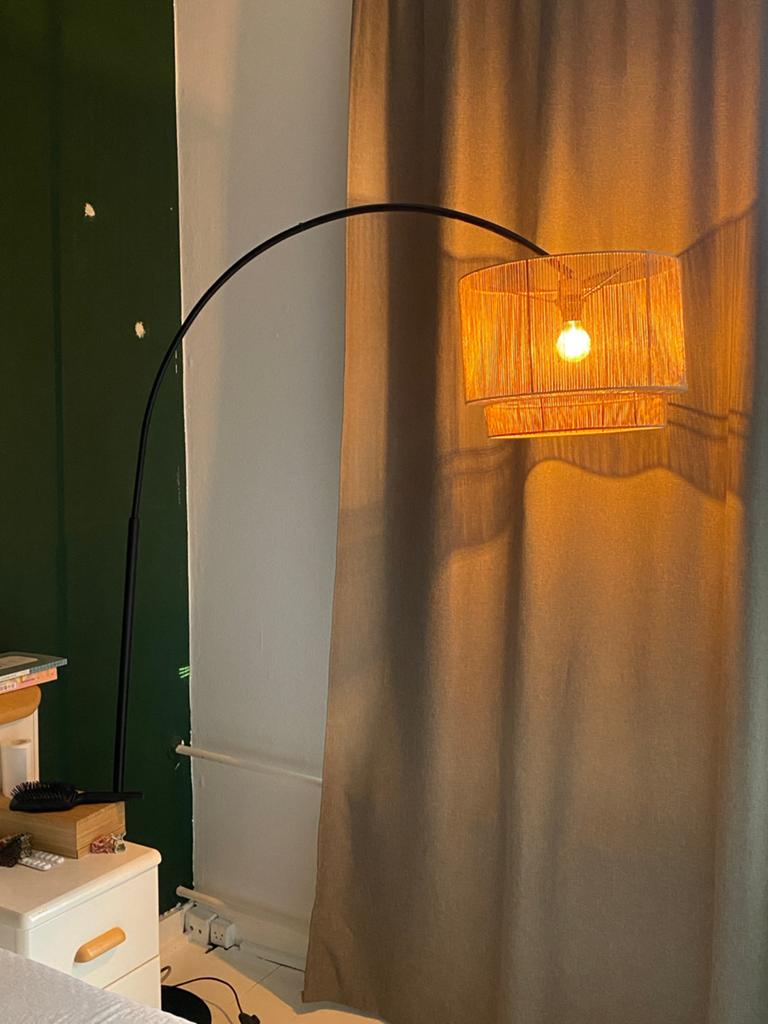 Booglamp met rotan kap - sfeervolle vloerlamp, Ophalen, Zo goed als nieuw, Metaal, 150 tot 200 cm
