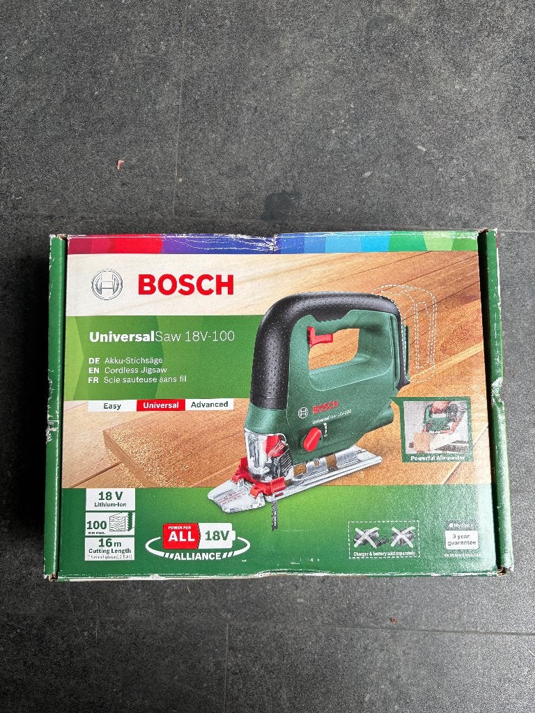 BOSCH  UniversalSaw 18V-100 accudecoupeerzaag, Doe-het-zelf en Verbouw, Gereedschap | Zaagmachines, Ophalen of Verzenden, Zo goed als nieuw