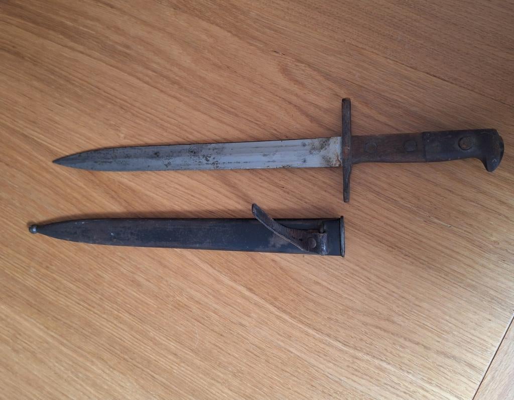 Zeldzame Elsener Schwyz Bajonet met Schede - Militaria, Ophalen of Verzenden, Landmacht, Overige gebieden, Mes of Dolk