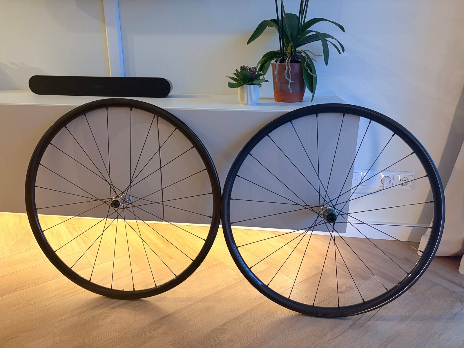 Carbon wielset disc +/- 1150 gram!, Wiel, Ophalen of Verzenden, Zo goed als nieuw, Racefiets