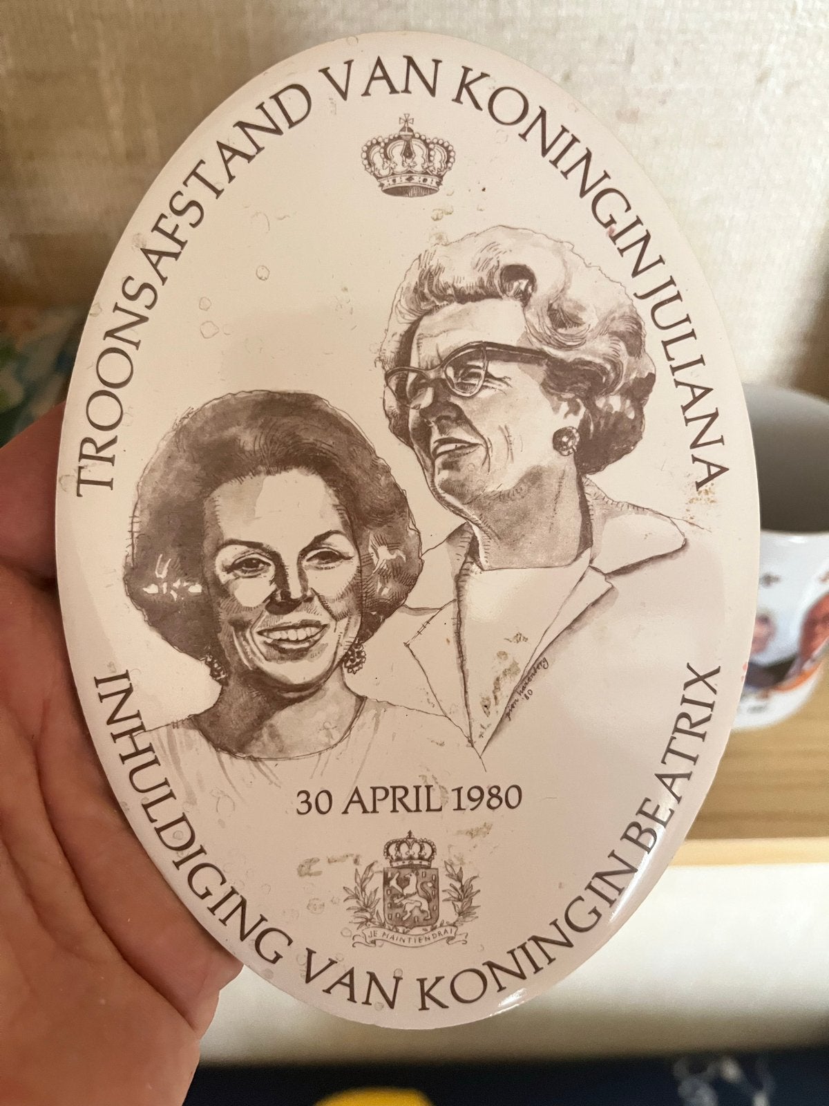 Tegel Troonsafstand Juliana Inhuldiging Beatrix 1980, Ophalen, Gebruikt, Nederland, Overige typen