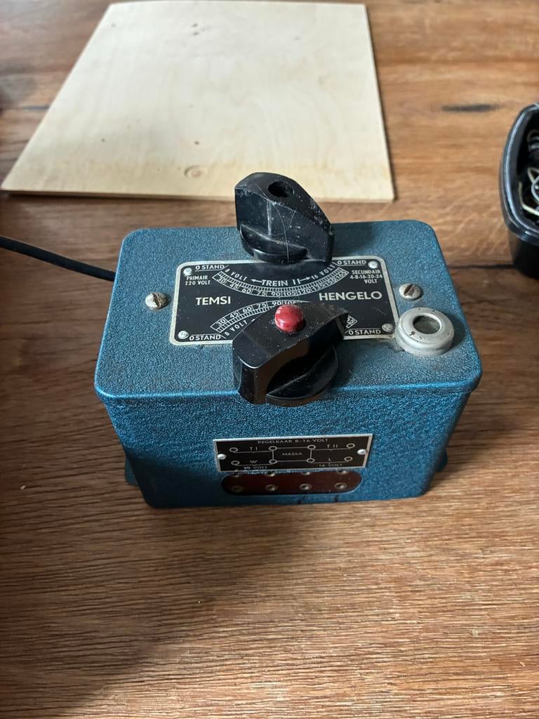 Vintage Temsi Hengelo Trein Transformator met Accessoires, Ophalen of Verzenden, Zo goed als nieuw