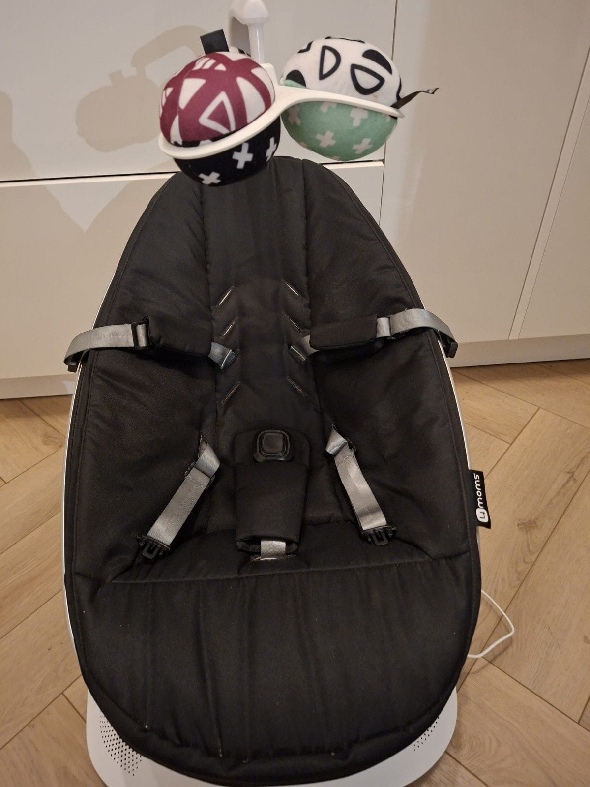4moms MamaRoo 5 - Zo goed als nieuw, Wipstoel, Met gordel(s) of riempje(s), Zo goed als nieuw, Ophalen