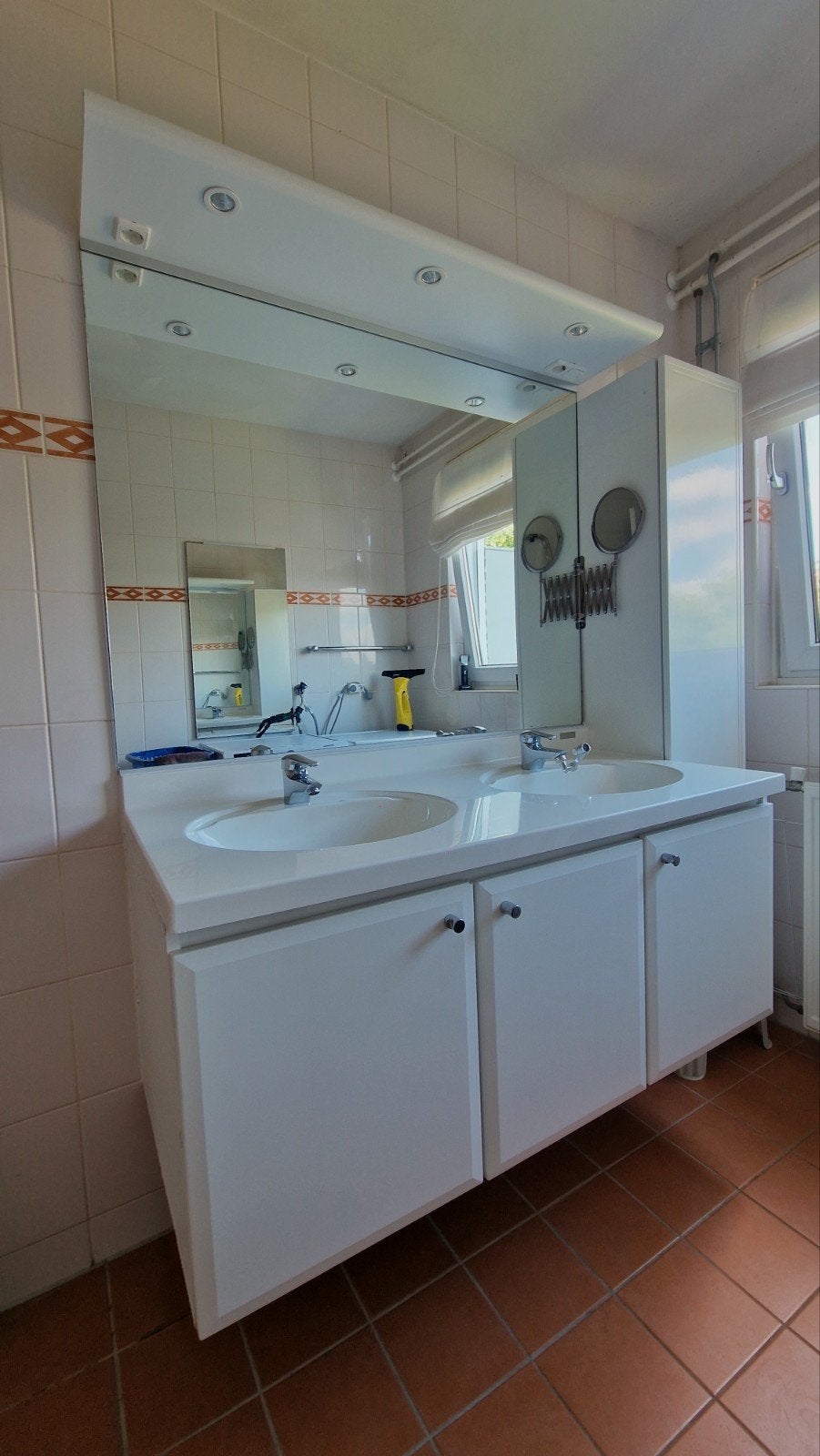 badmeubel (dubbel) + Grohe kranen, Huis en Inrichting, Ophalen, Wit, Overige typen