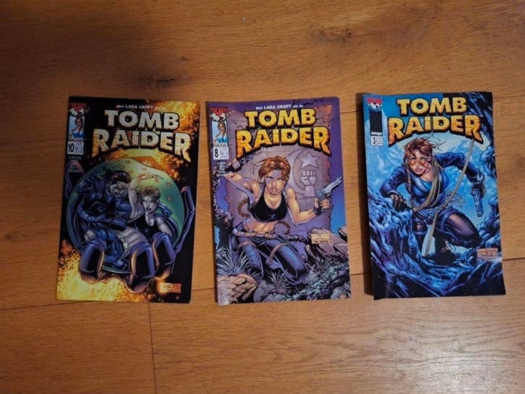 Tomb Raider Comics 2000/2001 - Nrs. 3, 8, 10, Boeken, Gelezen, Amerika, Ophalen of Verzenden, Meerdere comics