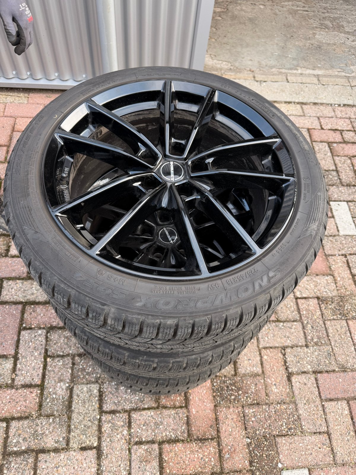 5x112 18 inch Borbet Velgen met Toyo Snowprox Winterbanden, Ophalen, 18 inch, Gebruikt, Banden en Velgen