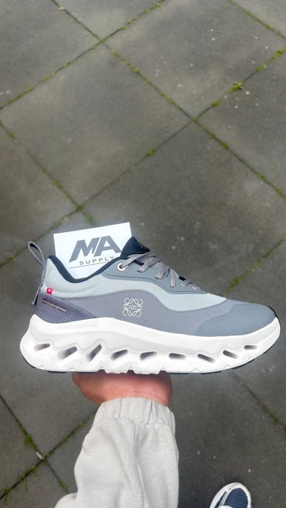 Loewe x Oncloud Gray/White