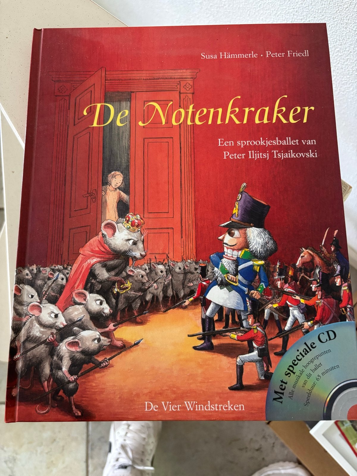 De Notenkraker - Sprookjesballet met speciale CD, Ophalen of Verzenden, Zo goed als nieuw