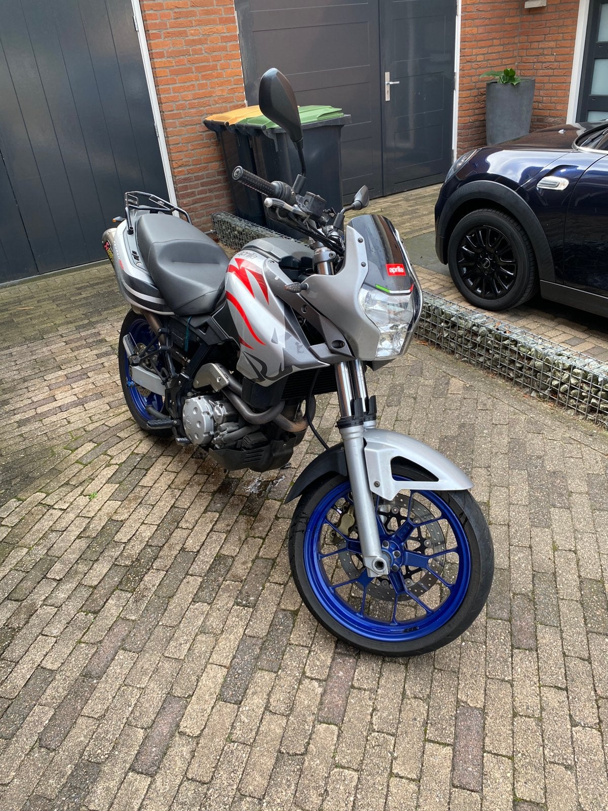 Aprilia Pegaso 650 Strada 2007 – motorschade – loop/sloop, Motoren, Sportuitlaat, Occasion, 660 cc, Particulier