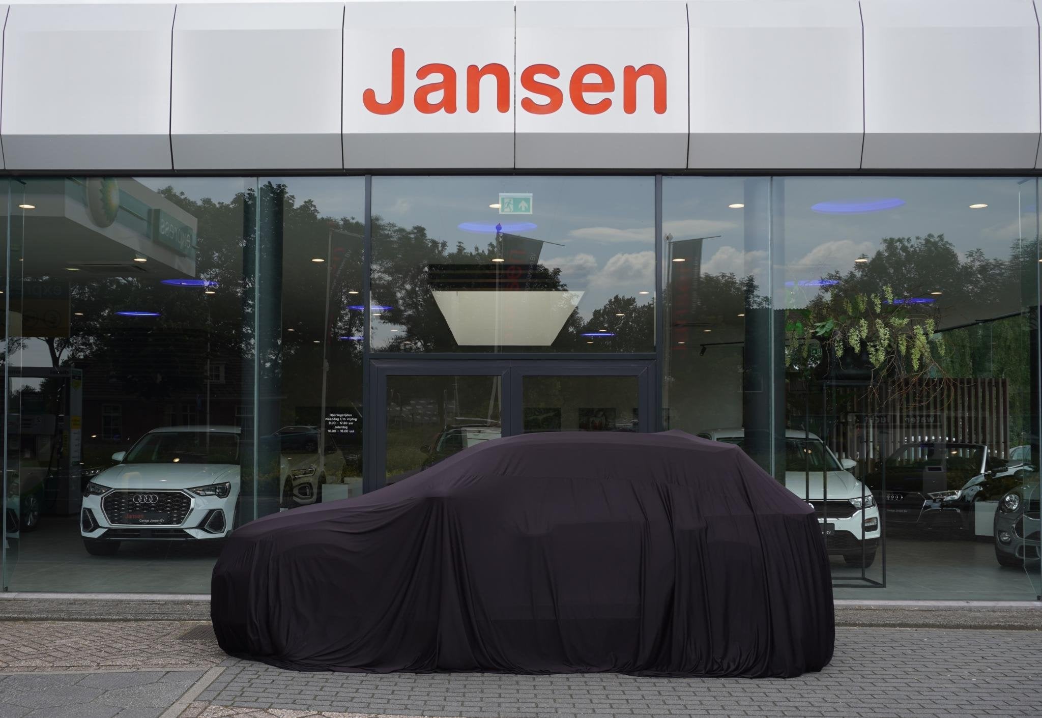 Audi Q3 45 TFSI e S edition | S-LINE | ZWART OPTIEK | CARPLA, Auto's, 12 maanden, Gebruikt, Hybride Elektrisch/Benzine, 13 kWh