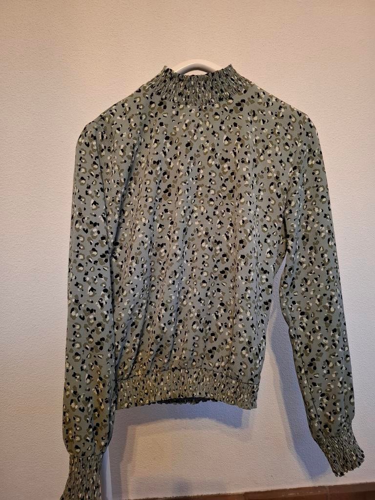Groene panterprint blouse – maat 34 (XS) - Pigalle - Only, Ophalen of Verzenden, Zo goed als nieuw, Maat 34 (XS) of kleiner, Groen