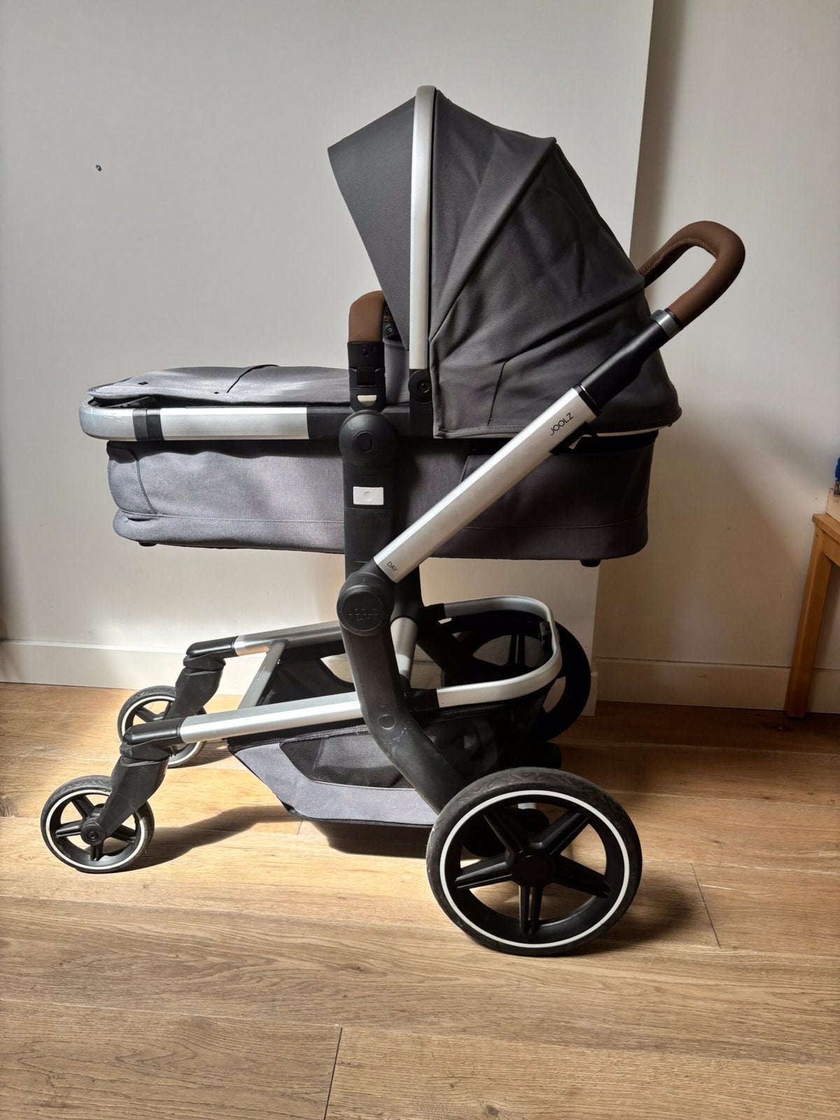 Joolz Day+ Gorgeous Grey complete set + veel accesoires, Ophalen, Zo goed als nieuw, Overige merken
