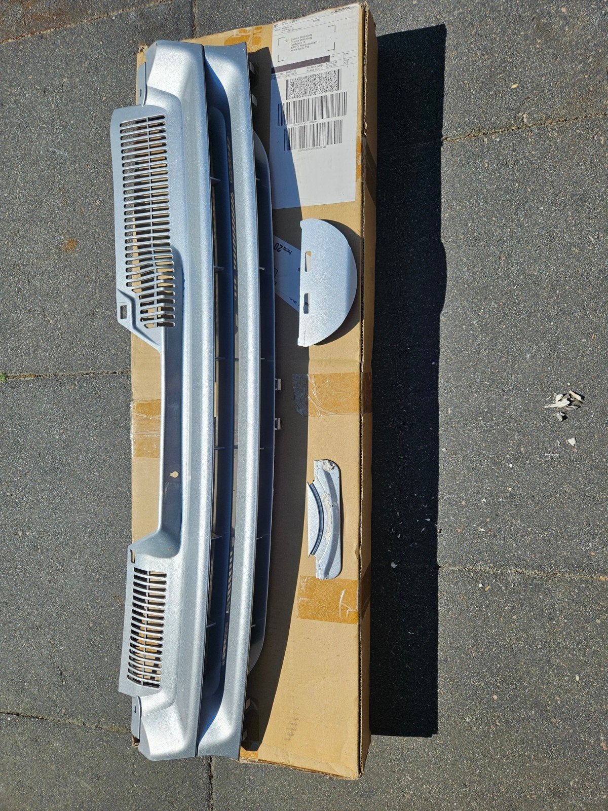 Embleemloze zilveren grill voor Volkswagen Golf 5, Nieuw, Ophalen of Verzenden, Bumper, Volkswagen