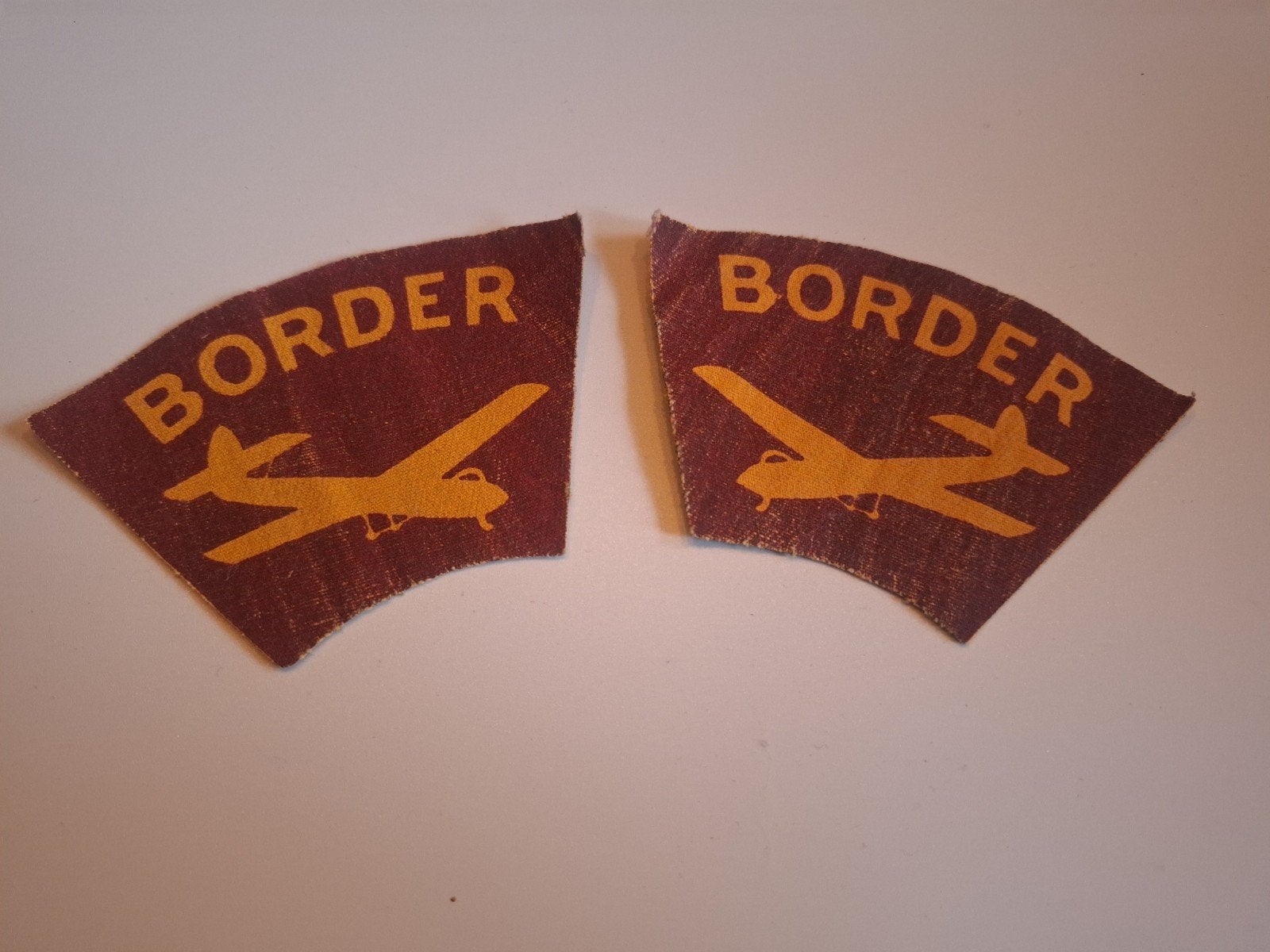Border Regiment Emblemen., Ophalen of Verzenden, Landmacht, Engeland, Embleem of Badge
