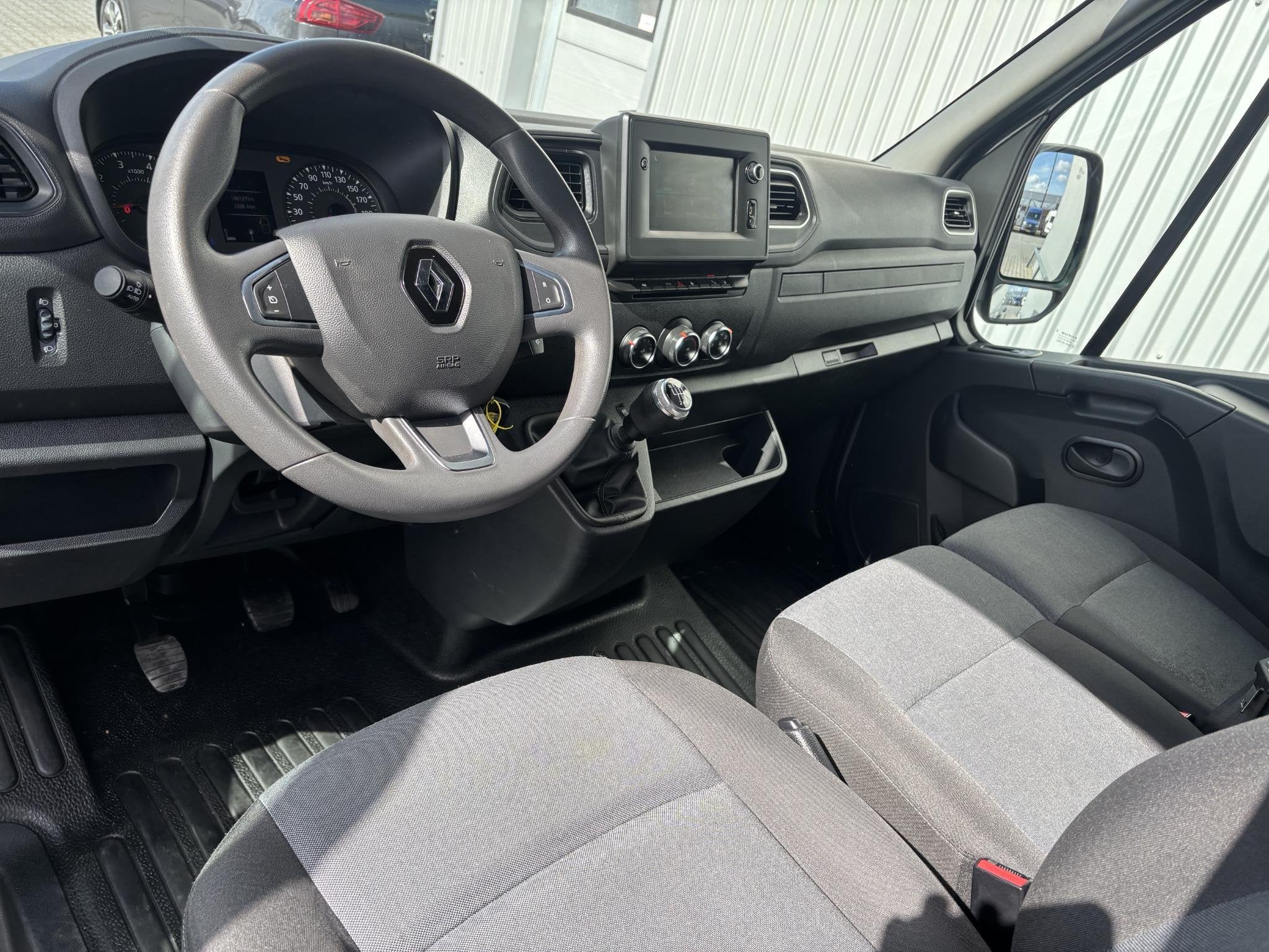 Renault Master 2.3 dCi L2H2*A/C*CRUISE*NAVI*HAAK*CAM*INRICHT, Voorwielaandrijving, Gebruikt, 4 cilinders, Renault