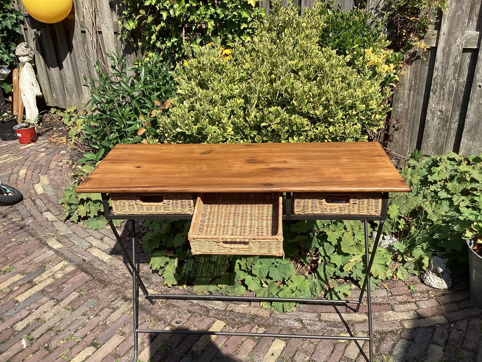 Sidetable met 3 mandjes, Ophalen, Zo goed als nieuw, 25 tot 50 cm, 50 tot 100 cm