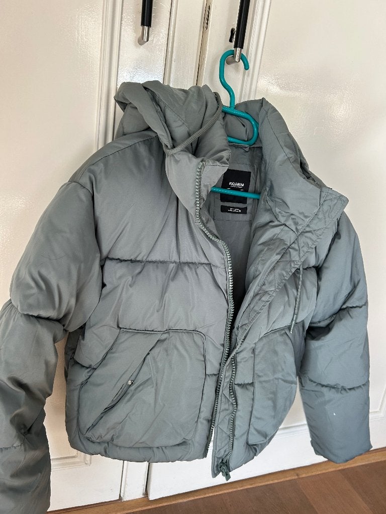 Groen grijze winterjas Pull Bear, Kleding | Dames, Zo goed als nieuw, Pull & Bear, Groen, Ophalen