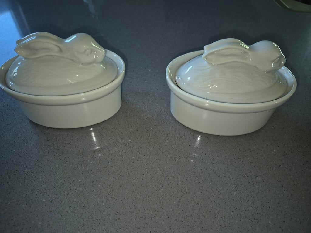 Twee vintage patébakjes, Ophalen of Verzenden, Aardewerk, Overige stijlen, Overige typen