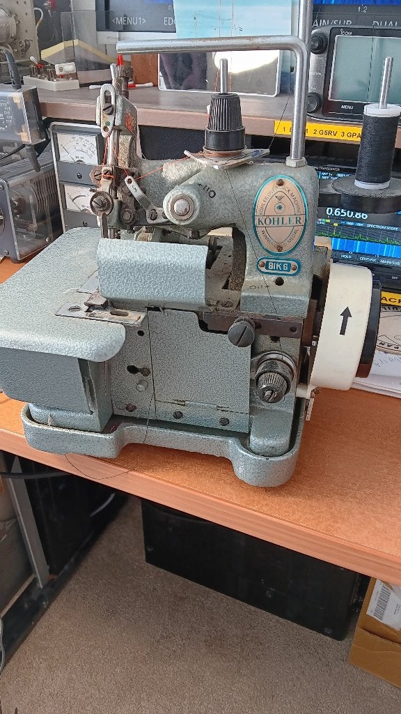 lockmachine Kohler bik 6, Hobby en Vrije tijd, Naaimachines en Toebehoren, Gebruikt, Lockmachine, Industrieel, Ophalen