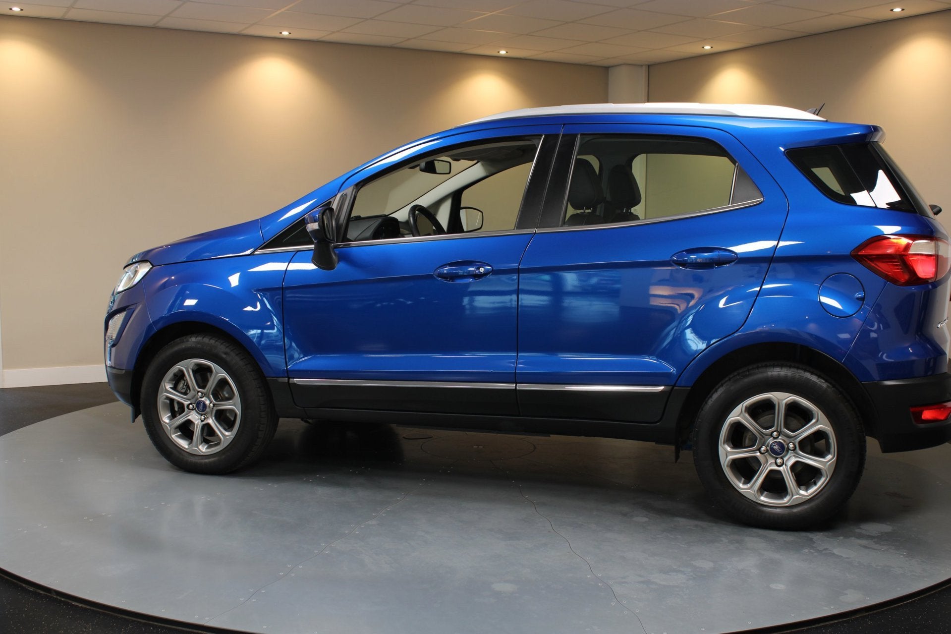 Ford EcoSport 1.0 EcoBoost Titanium *73.000Km!* Dealer OH|Ca, Voorwielaandrijving, Dealer onderhouden, 125 pk, Gebruikt