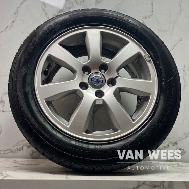 Volvo V40 V50 V60 215/55/16 INCH WINTERSET, Auto-onderdelen, Gebruikt, -, -, Banden en Velgen