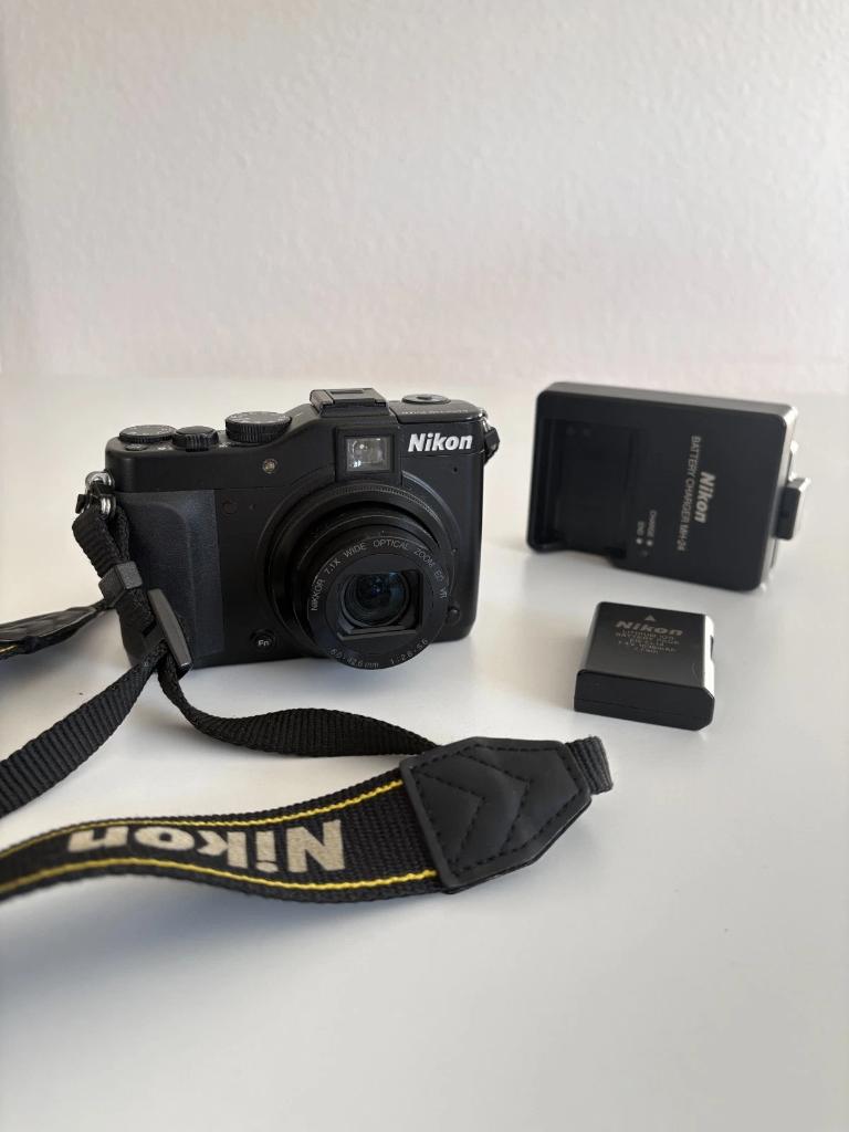 Nikon Coolpix P7000, Audio, Tv en Foto, Fotocamera's Digitaal, Ophalen, Compact, 10 Megapixel, Zo goed als nieuw