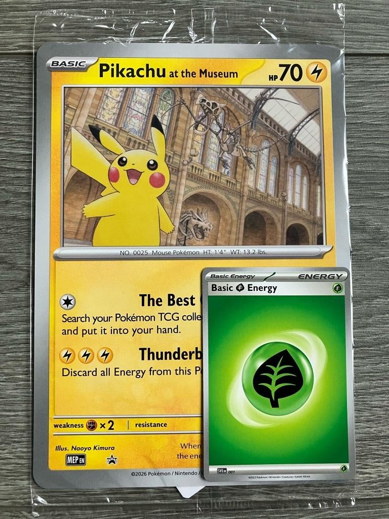 Pokémon Pikachu at the Museum – London 2026 promo kaart, Ophalen of Verzenden, Zo goed als nieuw, Losse kaart, Foil