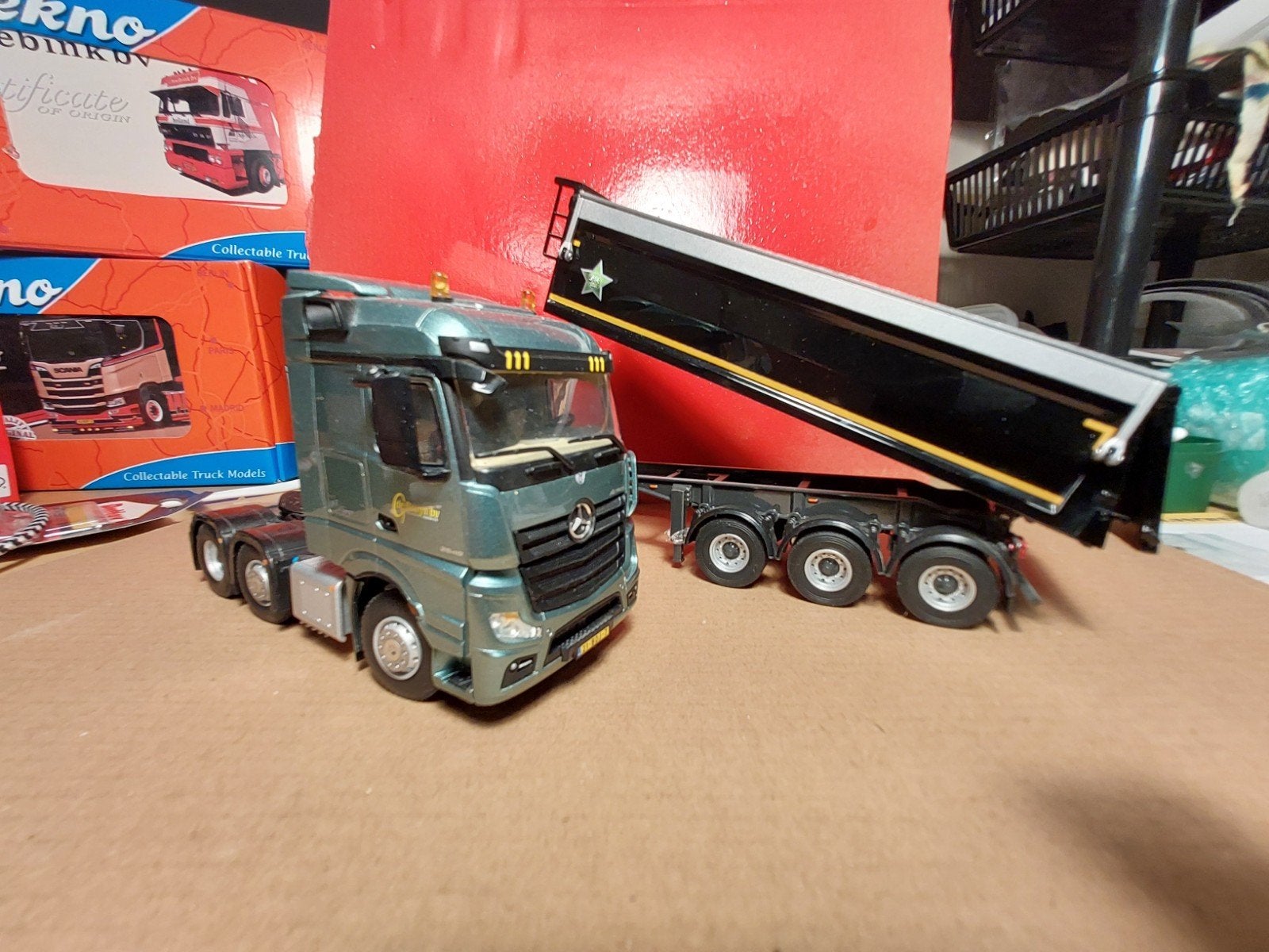 Mercedes-Benz Actros met kipper de Bruijn, Ophalen of Verzenden, Zo goed als nieuw, Overige merken