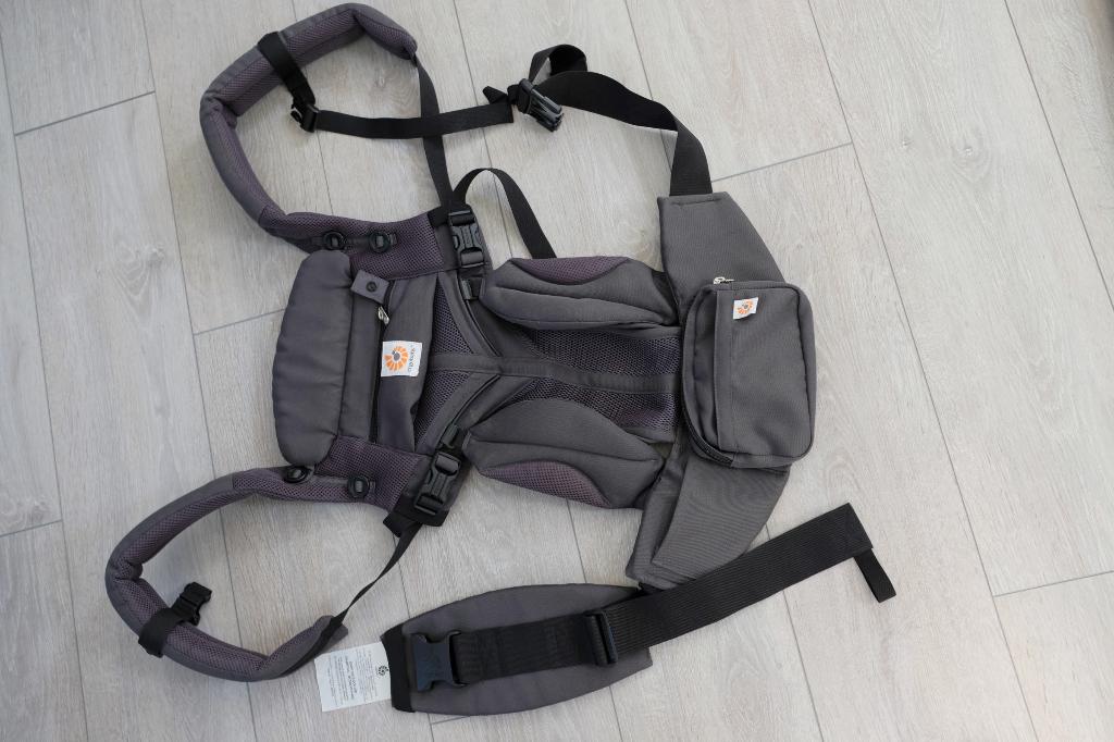Ergobaby Omni 360 Cool Air Charcoal Draagzak, Kinderen en Baby's, Babydragers en Draagdoeken, Overige merken, Gebruikt, Buik of Rug