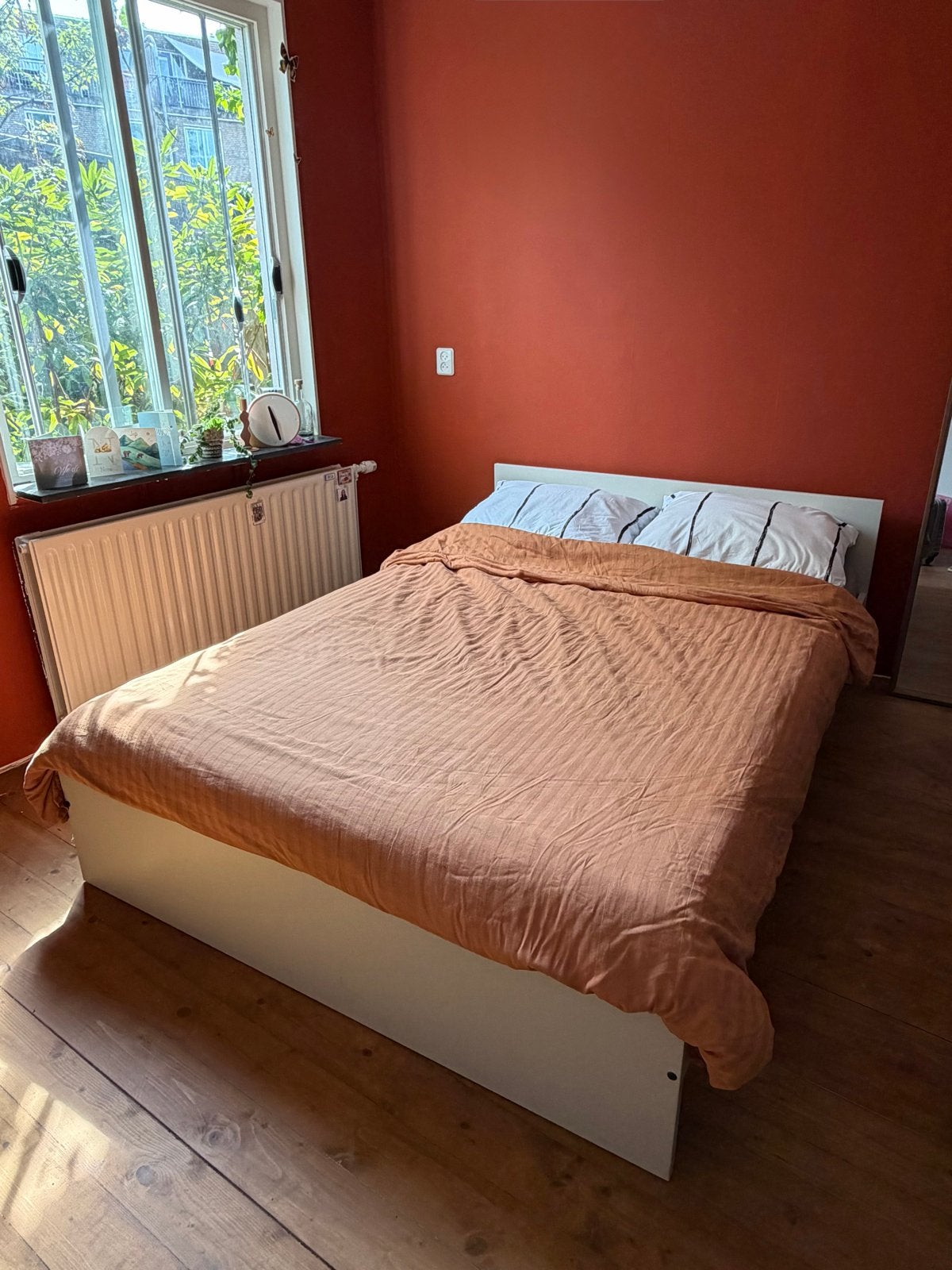 Ikea Twijfelaar Bed 140x200 met Matras en Beschermer, Ophalen, Gebruikt, Wit, 140 cm