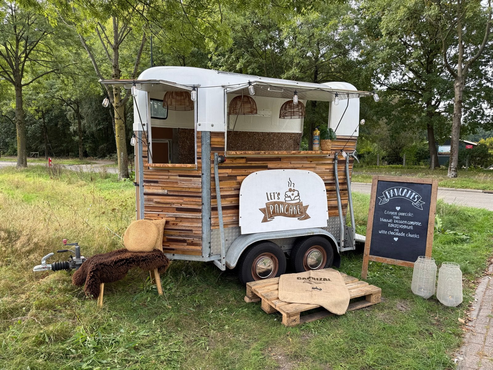 Unieke Foodtrailer - Volledig Uitgerust!, Ophalen