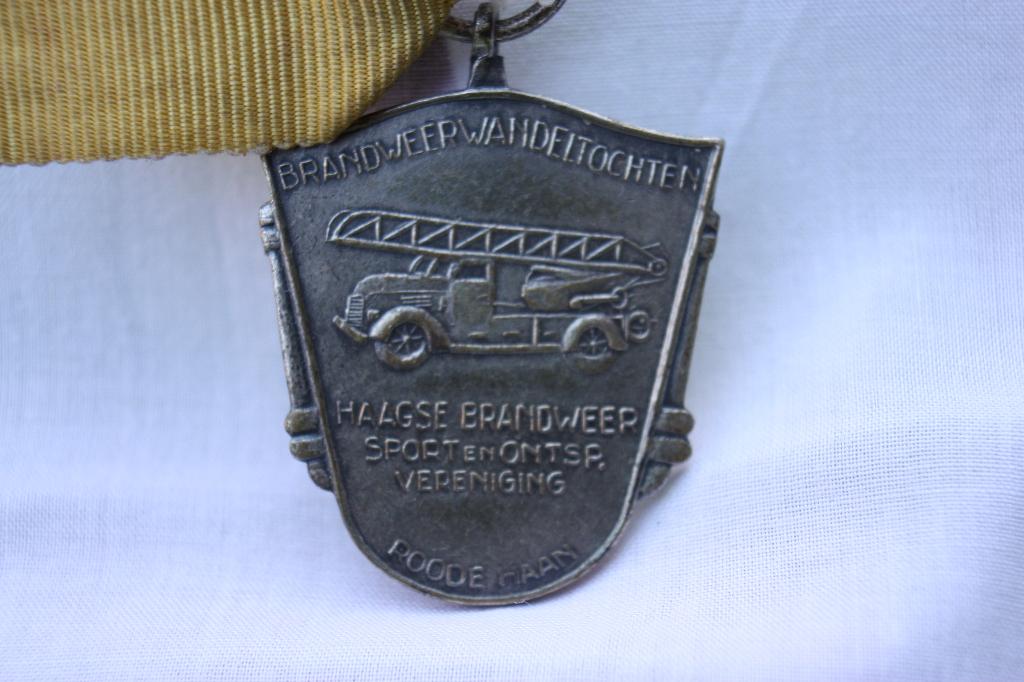 Wandelmedaille Haagse Brandweer Sport Ontspanningsvereniging, Ophalen of Verzenden, Gebruikt