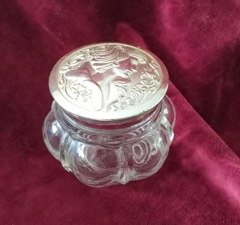 Vintage Avon glazen Créme potje, met zilverkleurige deksel., Antiek en Kunst, Ophalen of Verzenden