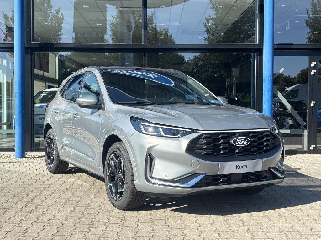Ford Kuga 2.5 PHEV ST-Line X €4.000,- Ford Voordeel! | Ful, Auto's, Ford, 14 kWh, Euro 6, 4 cilinders, Leder en Stof
