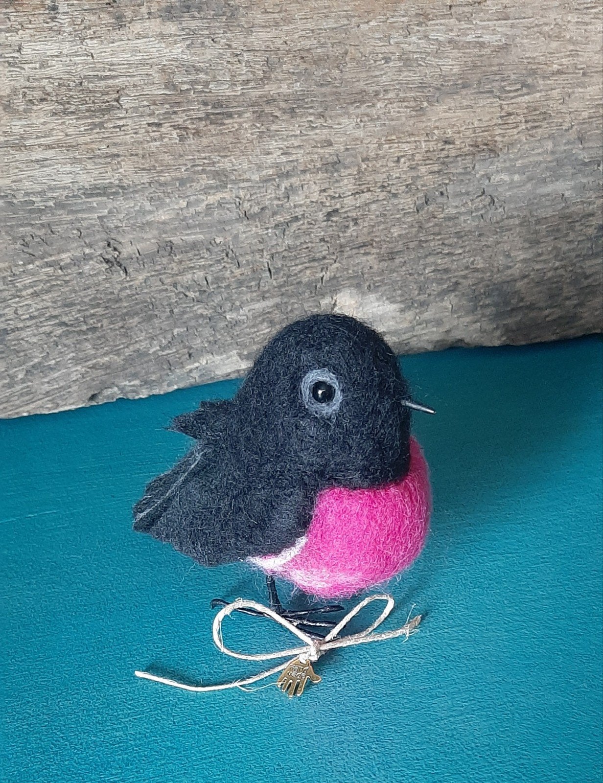 Genaaldvilt vogeltje rose vliegenvanger wol handgemaakt, Ophalen of Verzenden