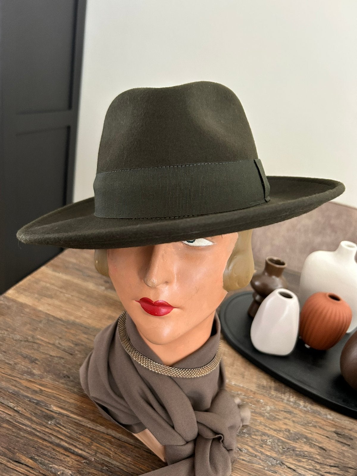 MOOIE MOSGROENE PANAMA WINTERHOED MT 58 IN NIEUWSTAAT !!, Ophalen of Verzenden, Zo goed als nieuw, 58 cm (L, 7¼ inch) of meer