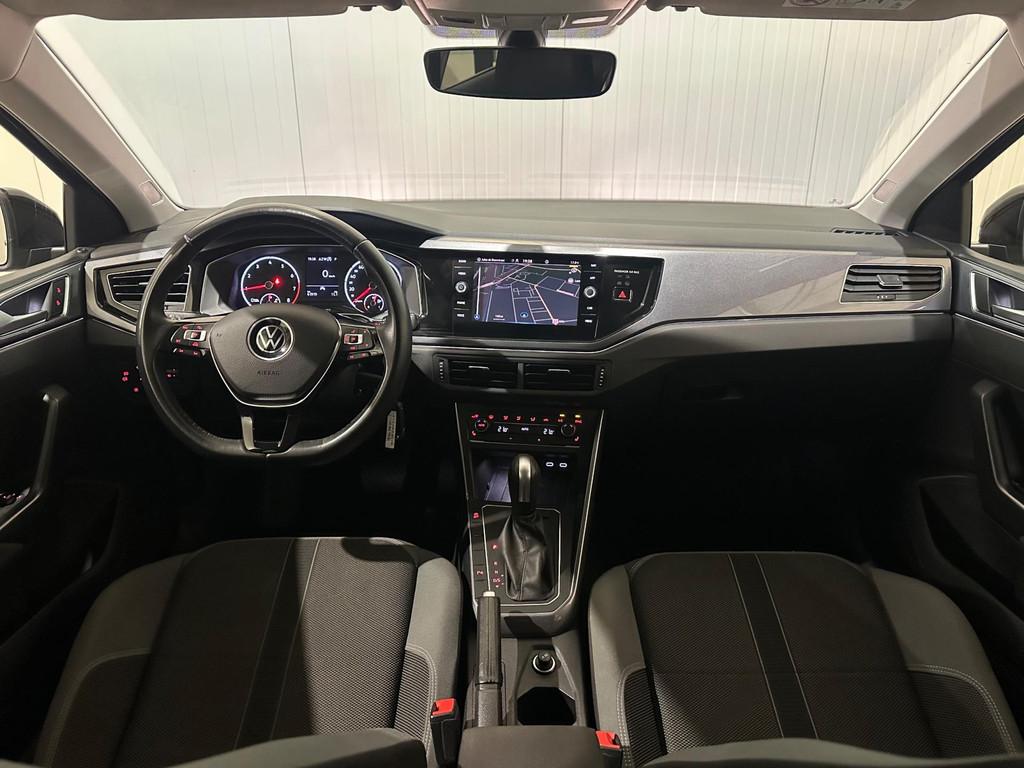 Volkswagen POLO 1.0 TSI Highline DSG|DODEHOEK|NAVI|CARPLAY, Stof, Gebruikt, Euro 6, 95 pk