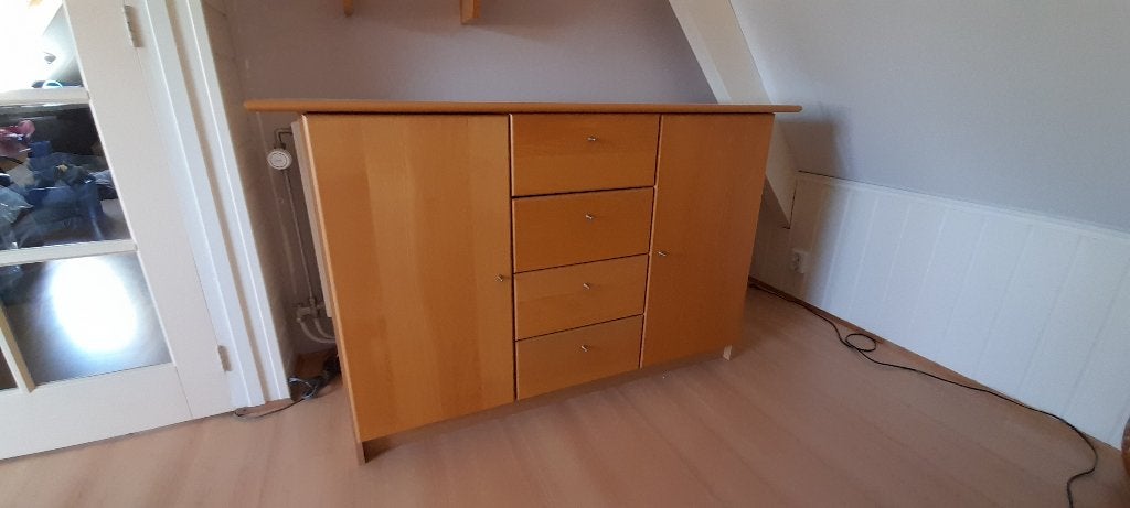 Zeer mooi beuken kleurig kastje, Ophalen, Gebruikt, Modern beuken kleurig, 25 tot 50 cm