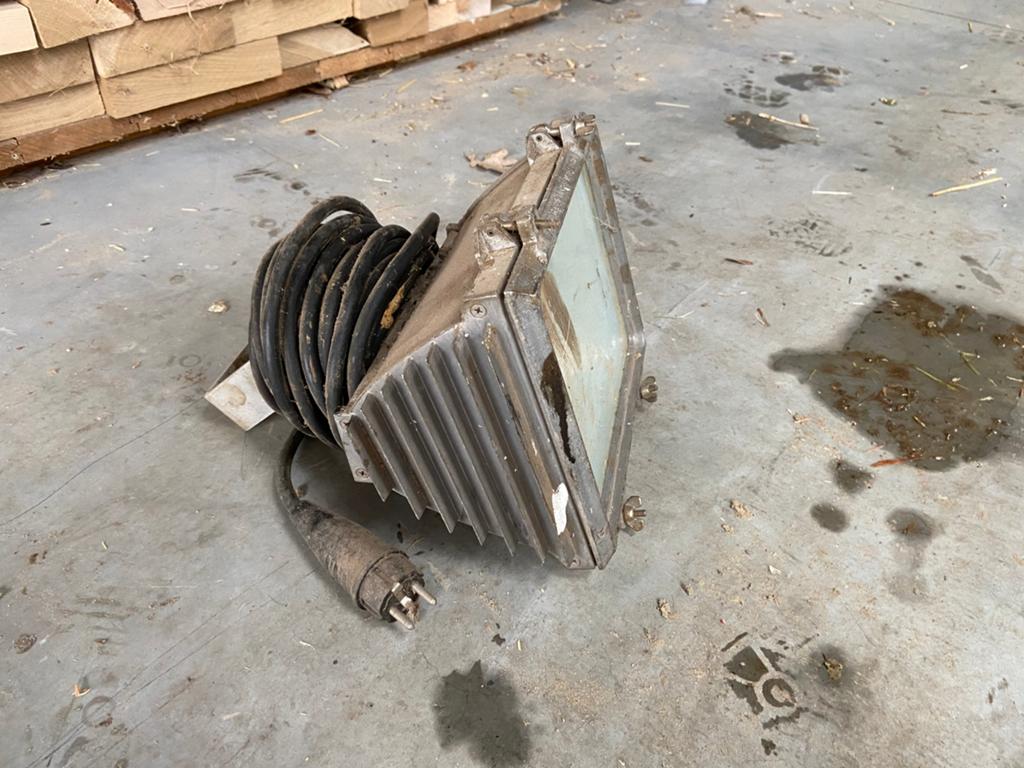 Vintage Verstraler Bouwlamp Zwaar Aluminium, Ophalen, Gebruikt