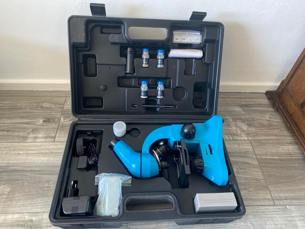 Levenhuk Microscoop Set - Compleet met Preparaten & Boek, Ophalen of Verzenden, Zo goed als nieuw, Minder dan 400x, Biologische microscoop
