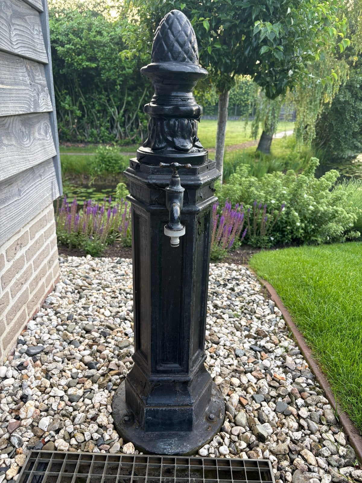 Gietijzeren zuil met kraan - Opknapper, Tuin en Terras, Ophalen of Verzenden, Gebruikt