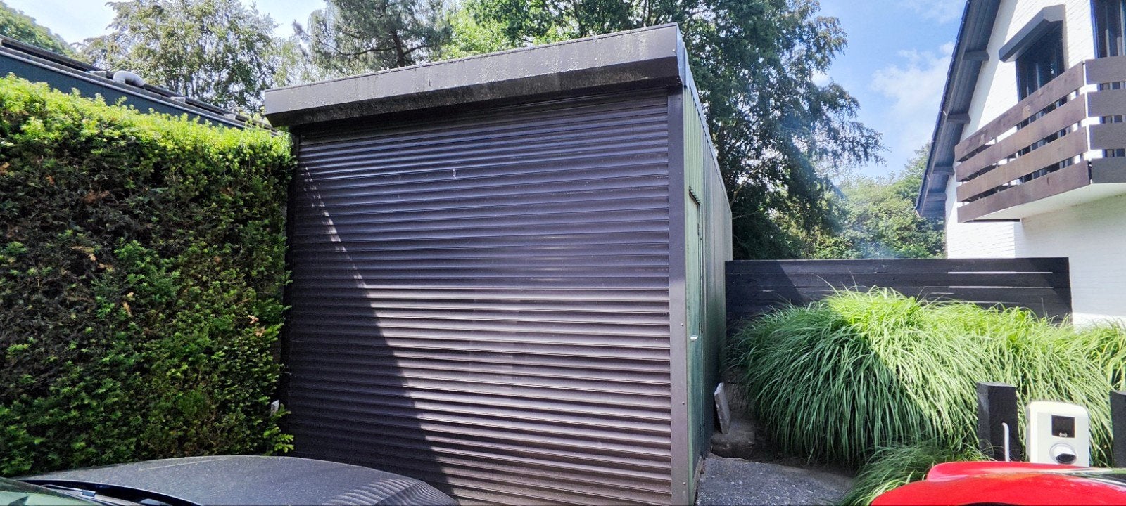 Container van damwandplaten  3,05 hoog
3,17 breed
8,35 lang, Ophalen