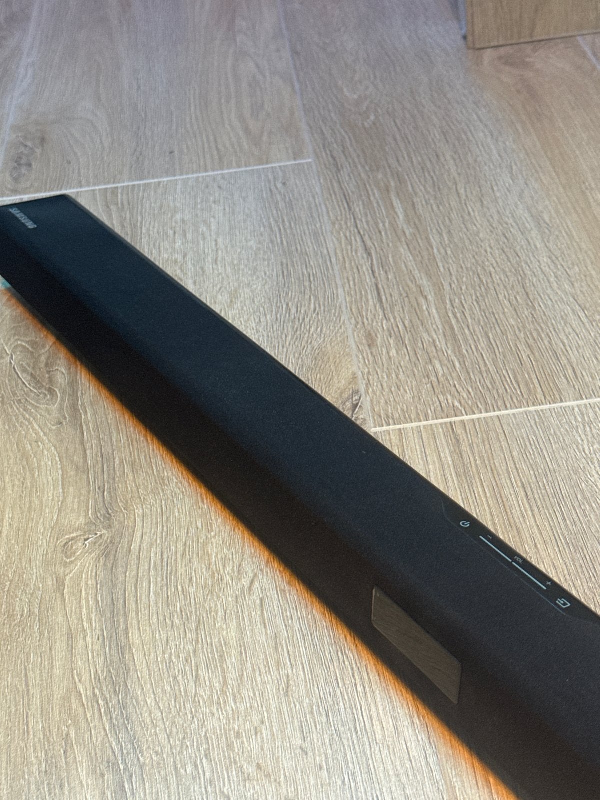 Samsung Soundbar HW-J355 (Subwoofer defect, zonder afstandsb, Ophalen, Bluetooth, Gebruikt