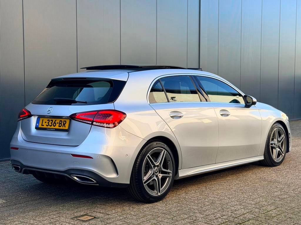 Mercedes-Benz A-klasse 220 Premium Plus AMG Pano Sfeerverlic, Gebruikt, Euro 6, Bedrijf, Parkeercamera