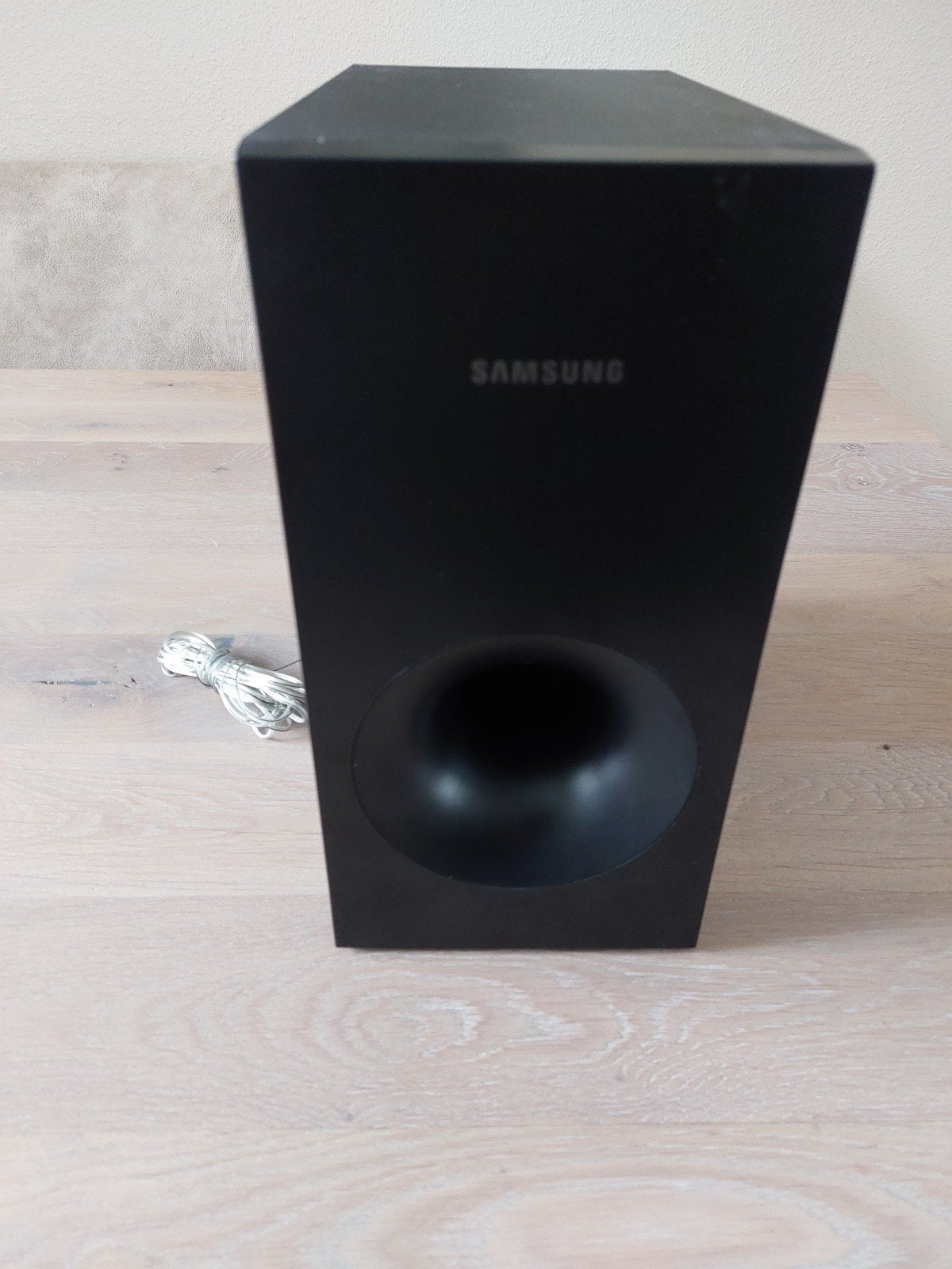 Samsung PS-WM10 Subwoofer - Diepe Bas voor Thuisbioscoop, Audio, Tv en Foto, Luidsprekers, Gebruikt, Inclusief kabels, Subwoofer
