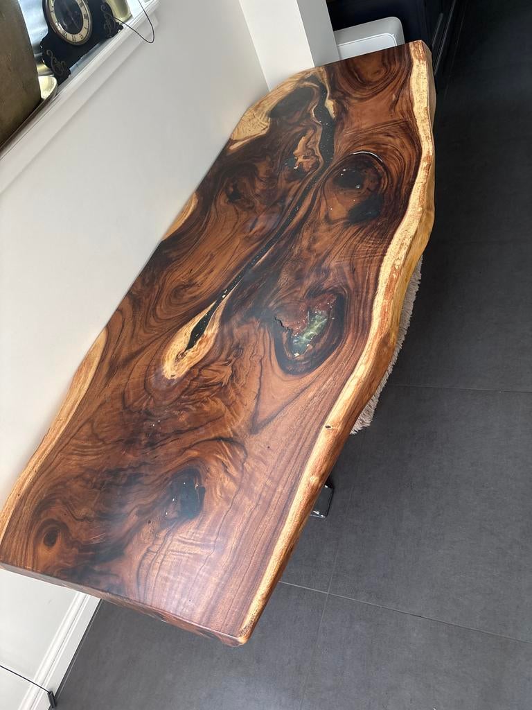 Unieke boomstamtafel met metalen onderstel, 100 tot 150 cm, 150 tot 200 cm, Tot twee personen, Ophalen of Verzenden
