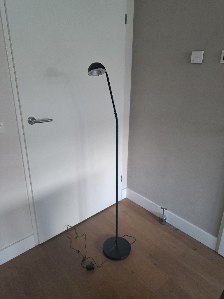 Leeslamp zwart led dimbaar zwart z.g.a.n., Ophalen, 100 tot 150 cm, Overige fittingen, Zo goed als nieuw